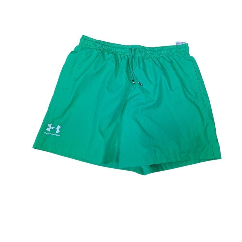 Under Armour NWT Vapor Green Men’s Woven Volley Shorts 6 Inch LARGE